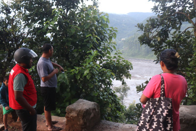  भोटेकोशी नदीमा पुनः बाढी, अहिले जलसतह घटेर सामान्यतर्फ 